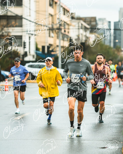 ASICS Golden Run