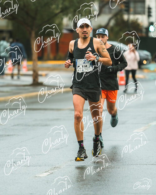 ASICS Golden Run