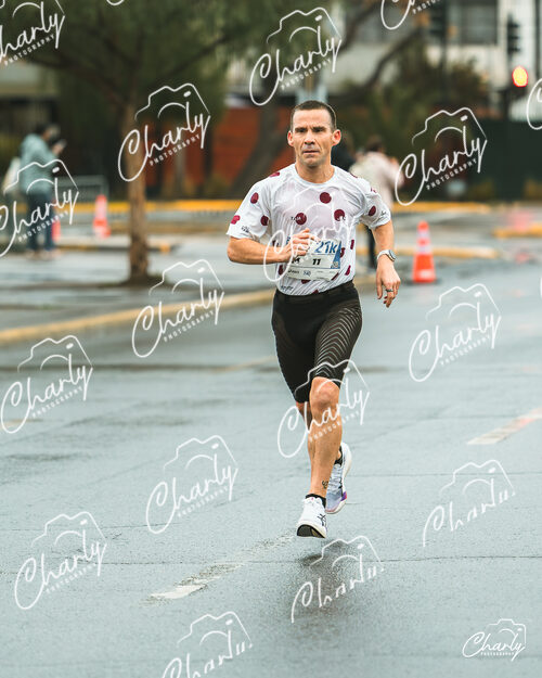 ASICS Golden Run