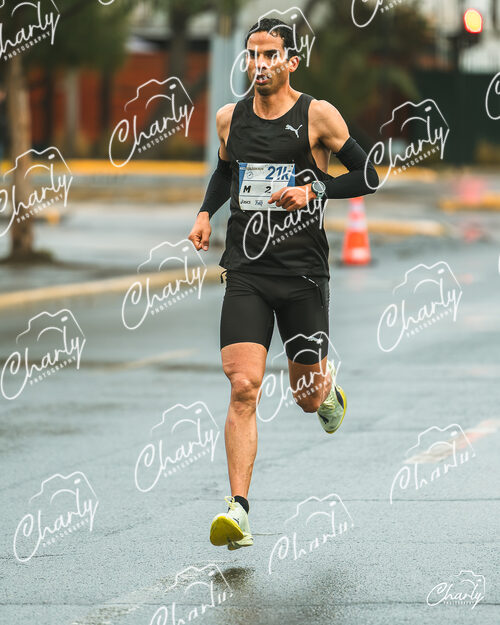 ASICS Golden Run